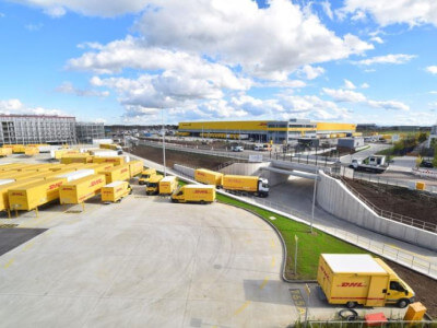 Verkehrsfläche und Ingenieurbauwerk für das Paketzentrum 85